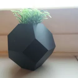 Mini planter