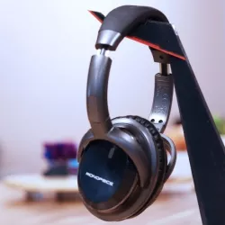 Multi-Color Headphone Stand