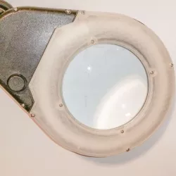 Replacement transparent "glass" cover for magnifying desktop lamp  (Pro's Kit MA-1225CF, Magnifier Workbench Lamp)