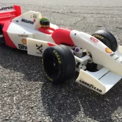 RS-01 Ayrton Senna’s 1993 McLaren MP4/8 Formula 1 RC Car