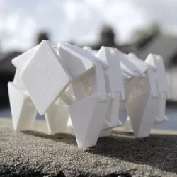 Strandbeest Inspired Walking Machine