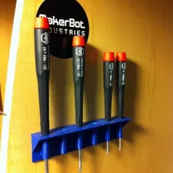 Tool Holder ( OpenSCAD Parametric )