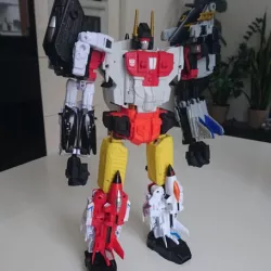 TRANSFORMERS G1 Combiner Wars Superion Hips