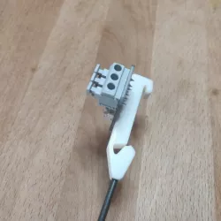 Universal DIN rail bracket