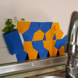 Back splash for kitchen sink