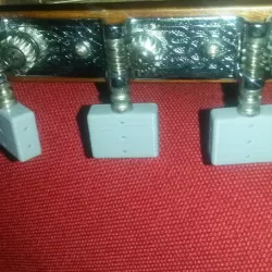 Guitar knobs