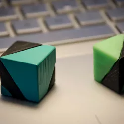 Q-Cube Ring