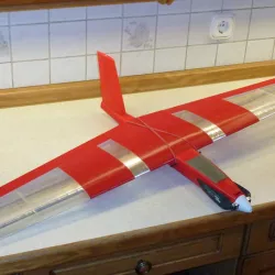 Speedy "Red Midi Swept Wing"