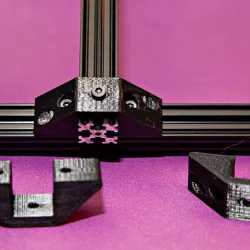 Square Extrusion Clamp