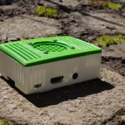 | TIKO | The Raspberry Pi Case w/ Fan