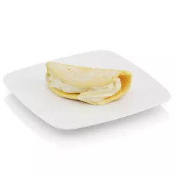Griddle cake with cream