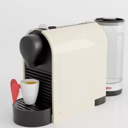 Nespresso Machine with Pylone cup