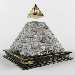 Illuminati pyramid