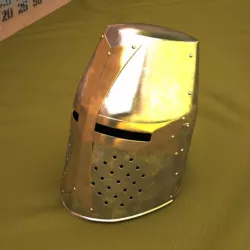 Crusader Helmet