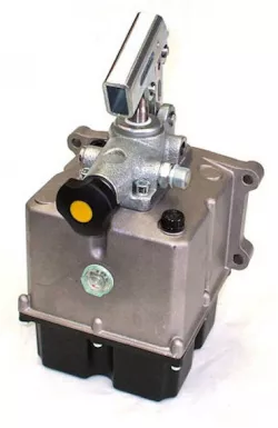 Hydraulic hand pump with tank