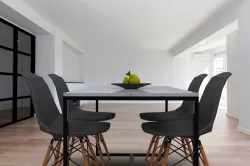 dinning Table and chairs