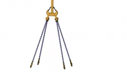 Four-legged chain with ram horn crane hook.