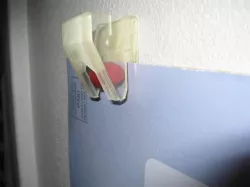 Hands-free memo holder