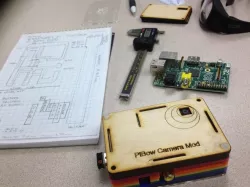 Raspberry Pi Pibow case mod for camera