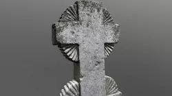 Cross 07