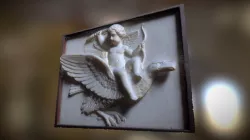Cupid in heaven