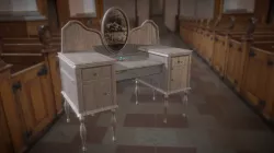 dressing table