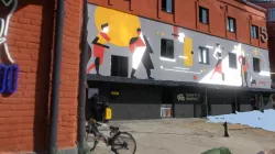 House Fasade Graffiti Market