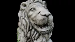 Lion Statue