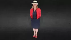 Louise's Fun Pose - The Studio