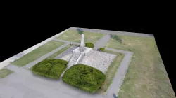 Memorial Statue Arad
