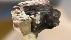 Pillar