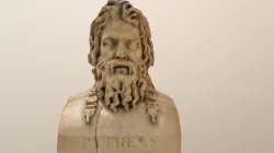 Statue-Janus, Pythéas et Euthyménès