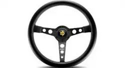 The steering wheel 