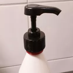 Bottle thread adapter
