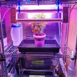 Grow Light Support for IKEA OMAR Shelves