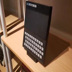 ZX81 / Timex Sinclair 1000 Display Stand