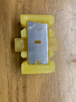 Balsa wood plank cutter
