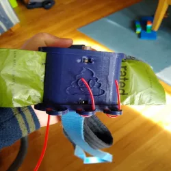Dog Poo / Waste Bag Holder (On-Leash)