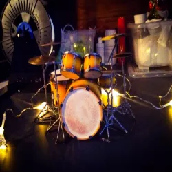 Drum Set Miniature 
