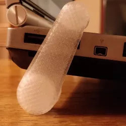 Laptop stand / Pieds pc portable