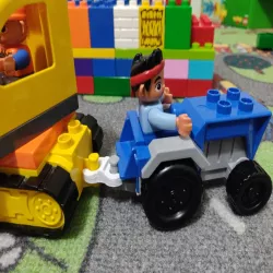 Lego Duplo cars coupler
