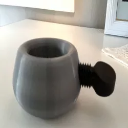 Nut Cracker