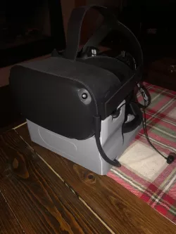 Oculus Quest Stand