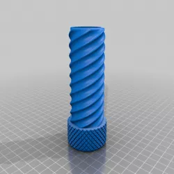Remix knurled twist container