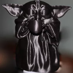 Baby Yoda w/bowl
