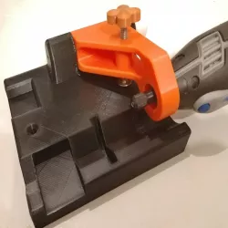 Bar and Tube Trimmer Guide for Dremel