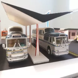 Googie Bus Station Canopy / Gas Bar - HO Scale