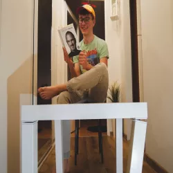 Ikea Lack With Folding Legs - Hinges system