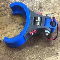 Laser centre finder with interchangeable collars