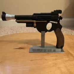 The Mandalorian Blaster Stand